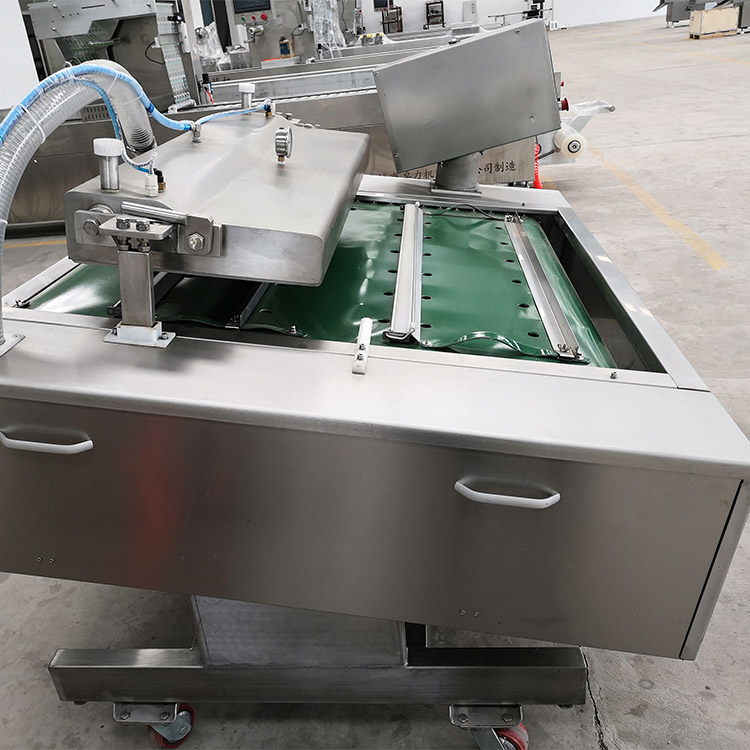 滾動(dòng)真空包裝機(jī) 滾動(dòng)真空包裝機(jī)